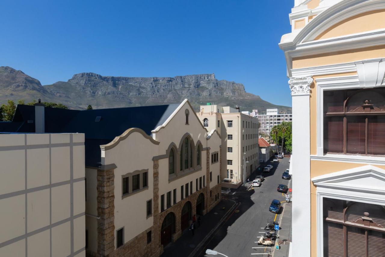 Tuynhuys City Centre Iconic View Of Table Mountain Fokváros Kültér fotó